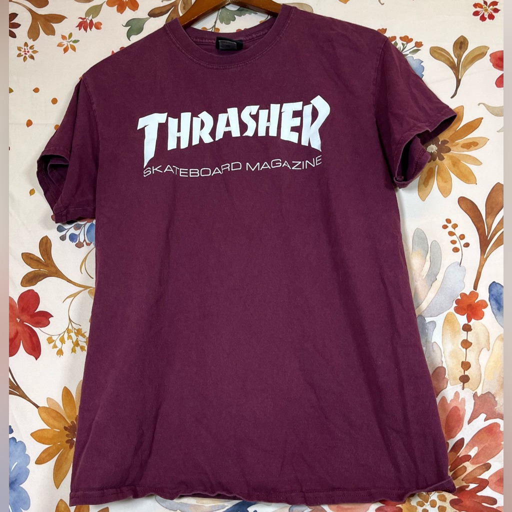 Thrasher Womenâs M Dark Red Burgundy White Logo Tee Summer Classic Skater Fall